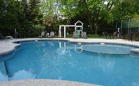 Pink Blossoms Resort